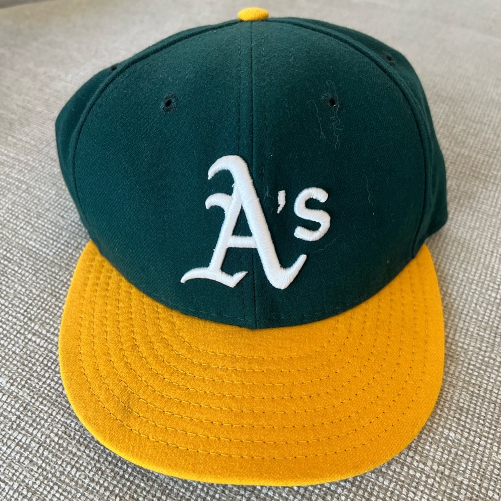New Era Oakland A’s Green and Yellow Cap - Size 7
